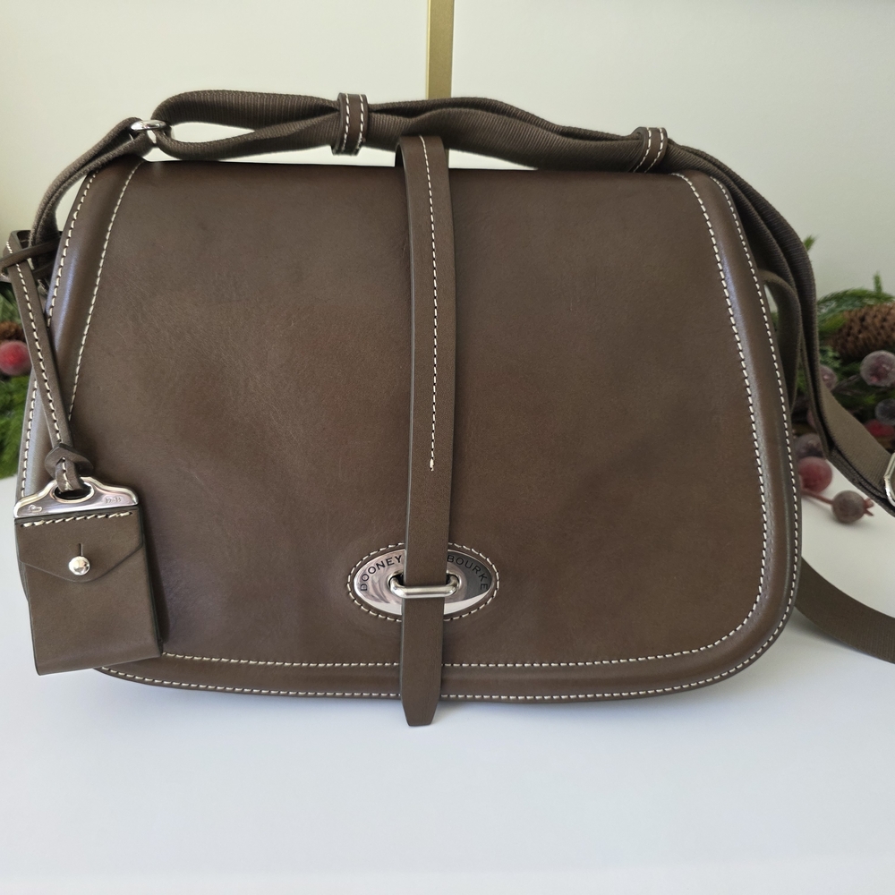 Dooney & Bourke Florentine Toscana Saddle Bag - Espresso- EUC - Picture 13 of 14